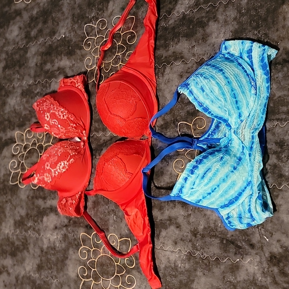 Victoria secret bra lot